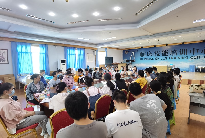 临床医学院工作党总支开展“盛世华诞,举国同庆”系列主题活动