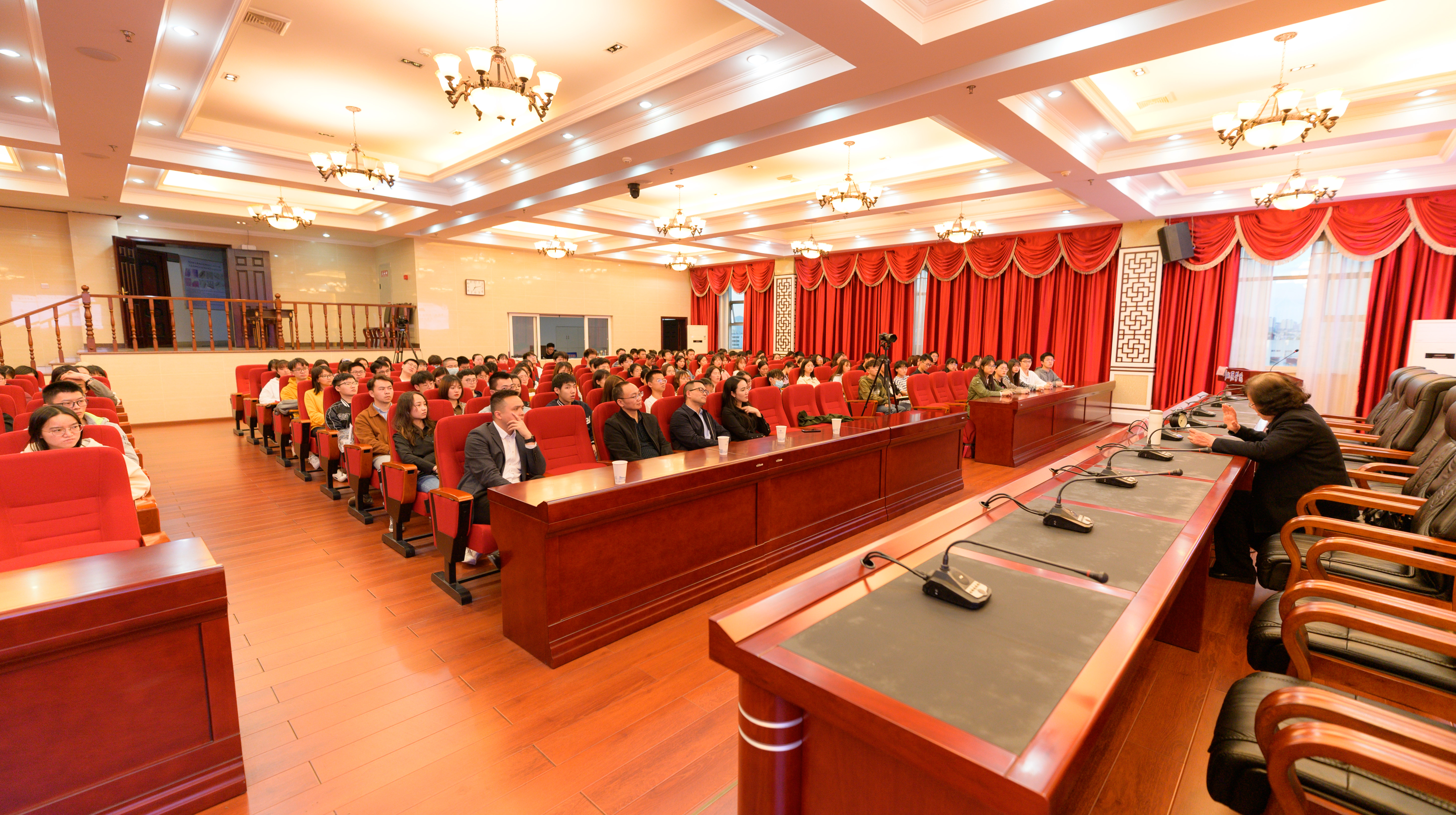 听老书记讲党史校史——我校党史学习教育系列主题讲堂第二讲开讲