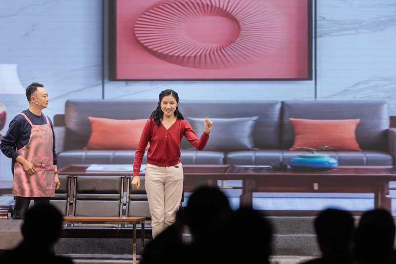 “践行二十大 颂歌献给党”2023年职工新年晚会举行