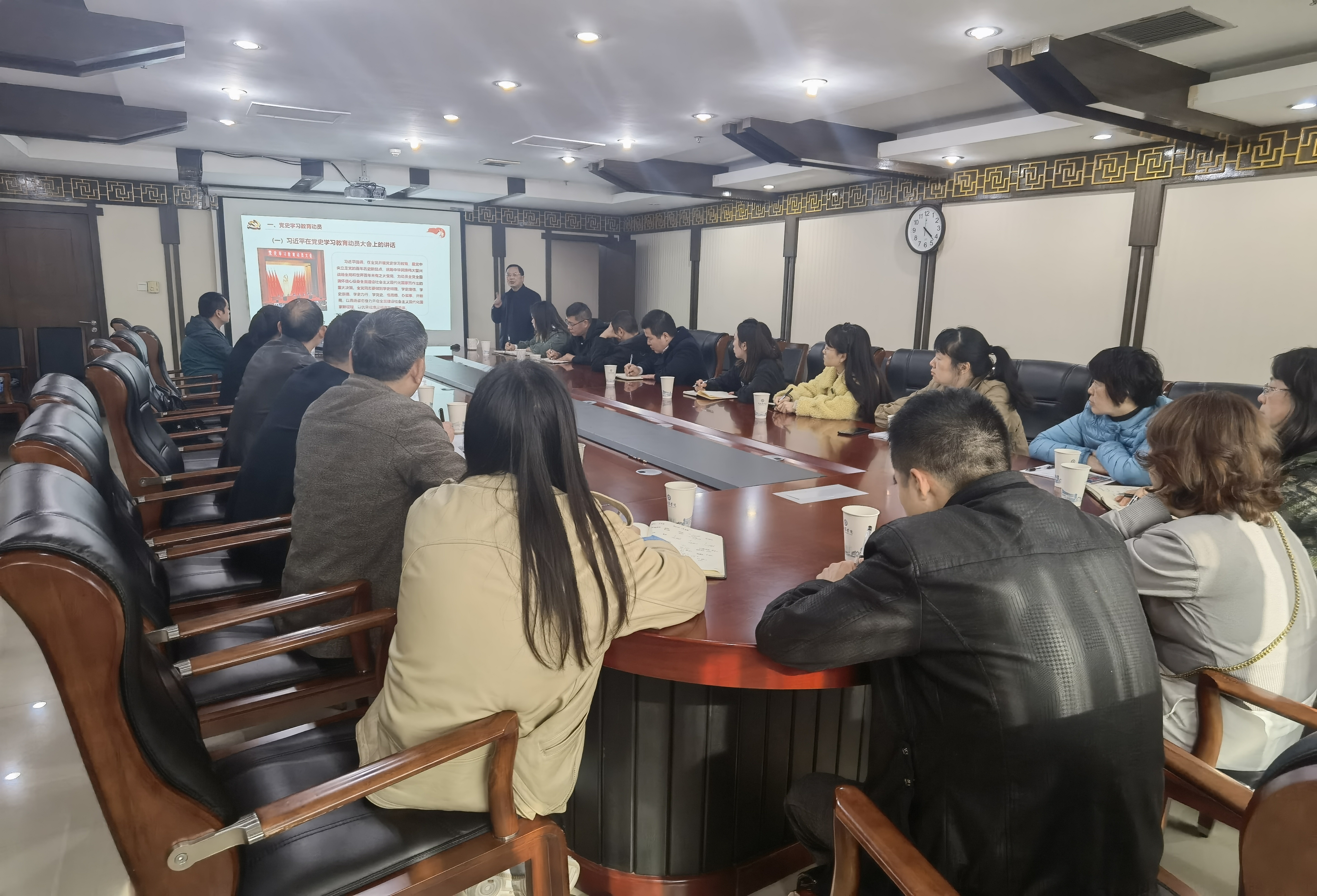 学校领导深入基层作党史学习教育专题党课