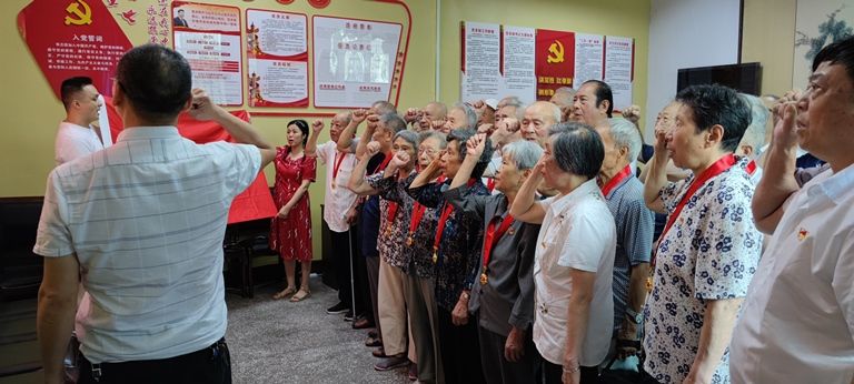 离退休党总支召开庆祝中国共产党建党100周年座谈会