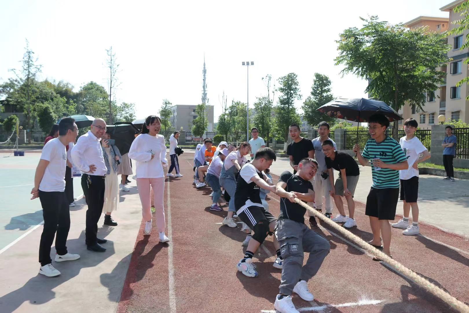 南充市身心医院全程教学班举办迎“五四”体育竞赛活