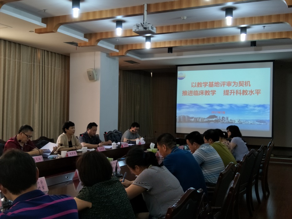 学校党委副书记、纪委书记朱燕萍一行赴重庆开展本科实践教学检查工作