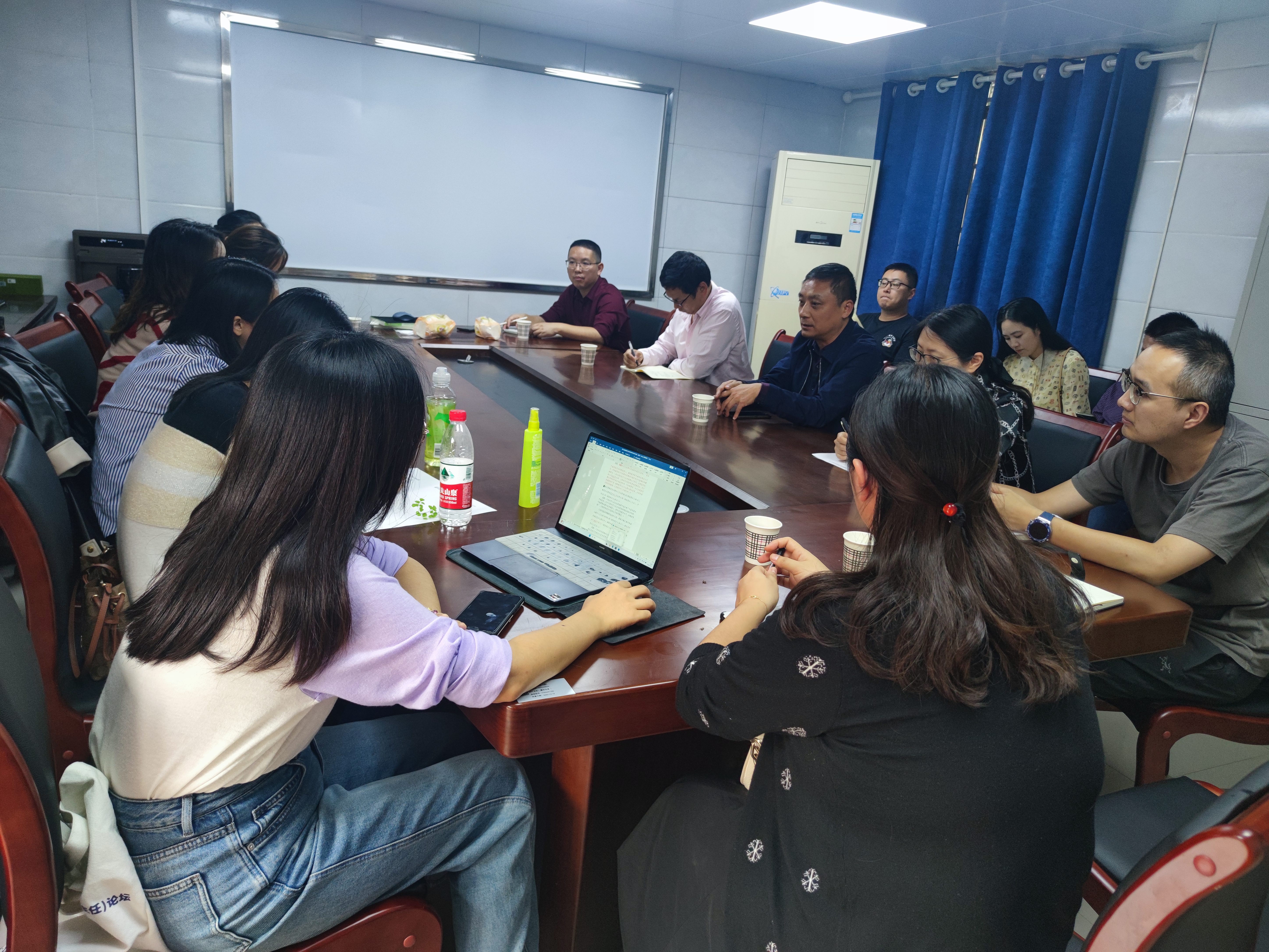 管理学院召开2024届毕业生就业工作启动会