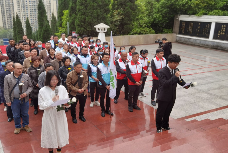 基础医学院开展“清明祭英烈，共筑中华魂” 主题活动