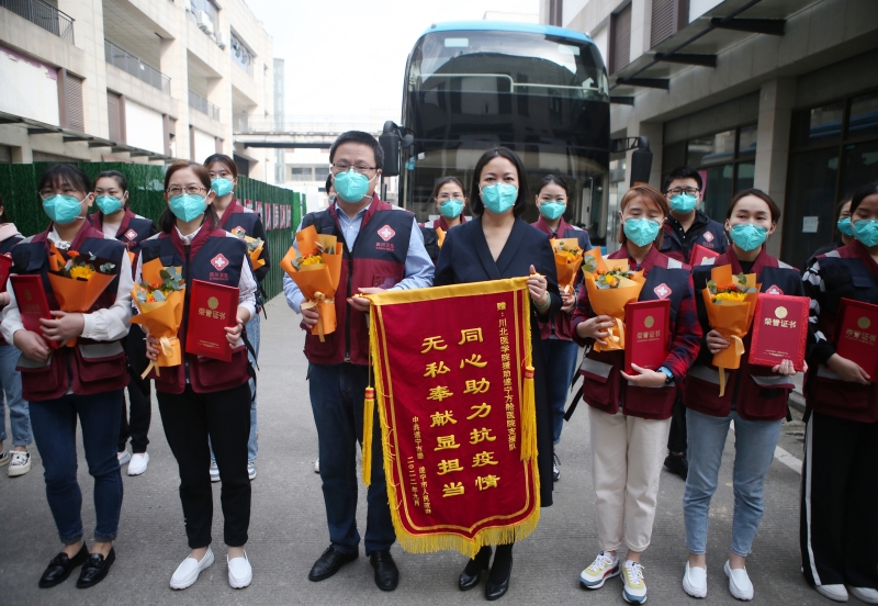 临床医学院·附属医院援遂宁市方舱医院工作纪实