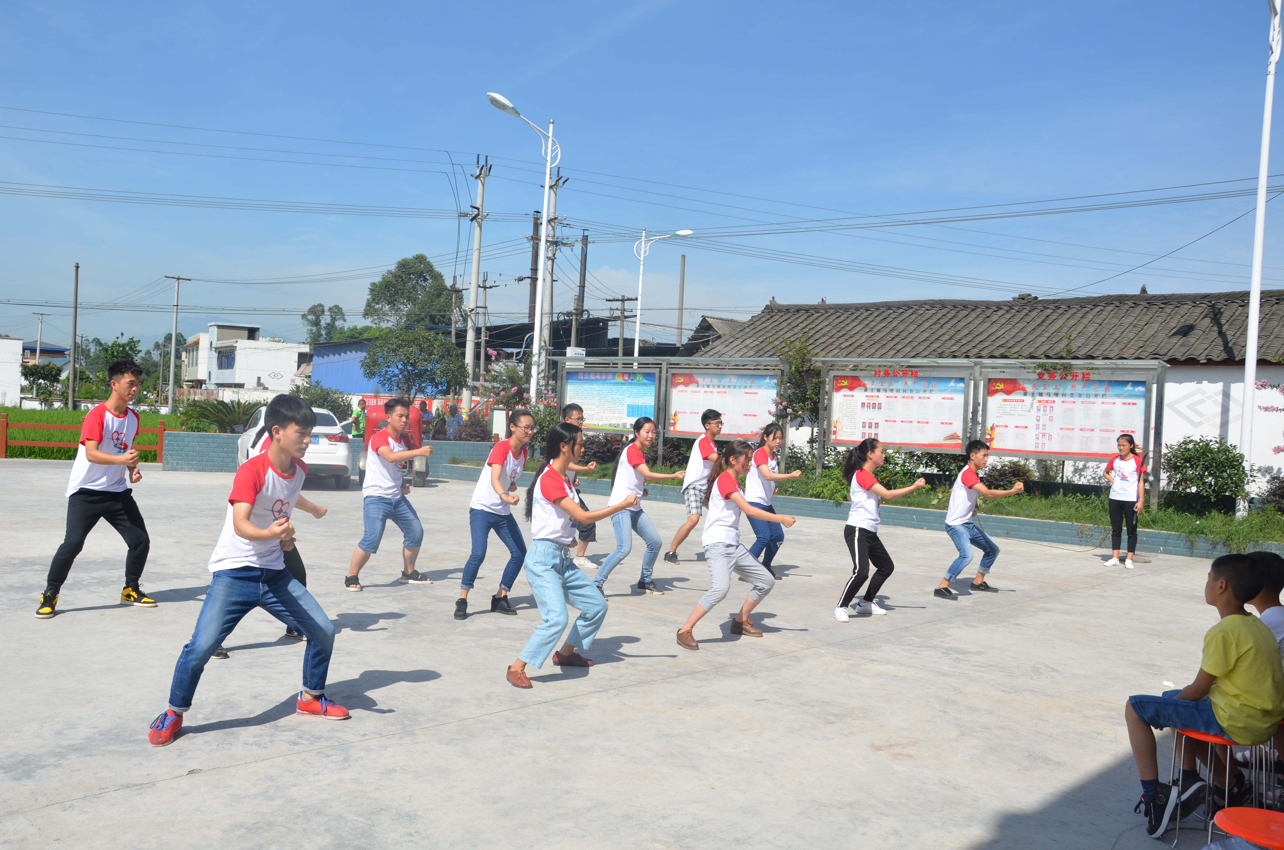 扎根黄土，葳蕤花开--川北医学院法医学系暑期“三下乡”赴乐山夹江社会实践暨“文艺汇演”圆满落幕