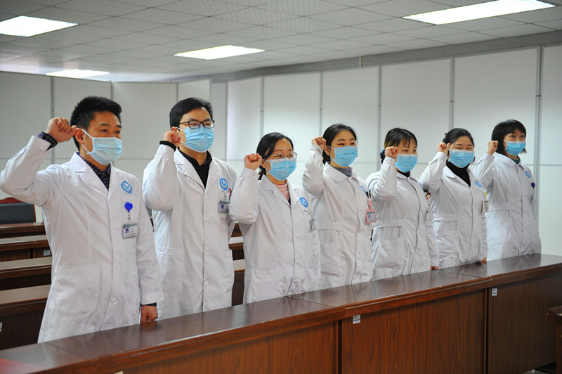 基层战“疫”⑦:“平凡英雄”战“疫”记——附二院医生赵庆云：请柬我撤回，“战书”请批准！