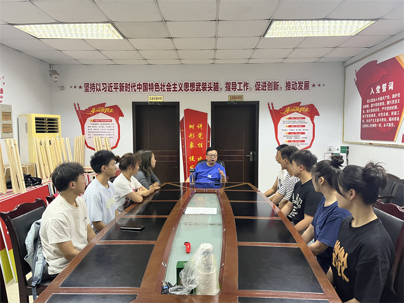 武装部召开2023年秋季学期退役军人服务部工作例会