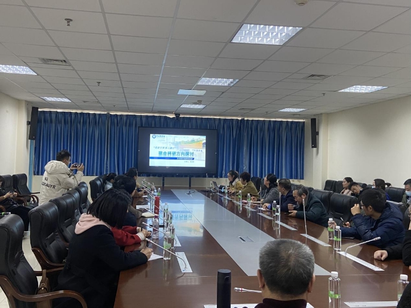 医学影像学院开展“党建引领、医工融合”主题党日活动暨“医学人工智能学术交流”活动