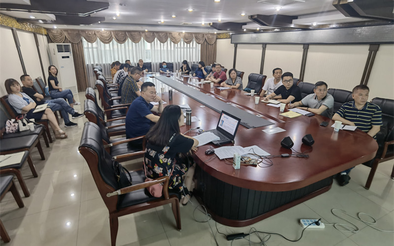 健康公司党支部开展“奋斗百年路，启航新征程”主题党日活动