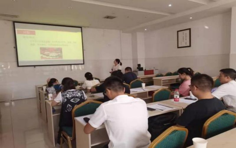 口腔医学系2021年度新进教师试讲圆满举行