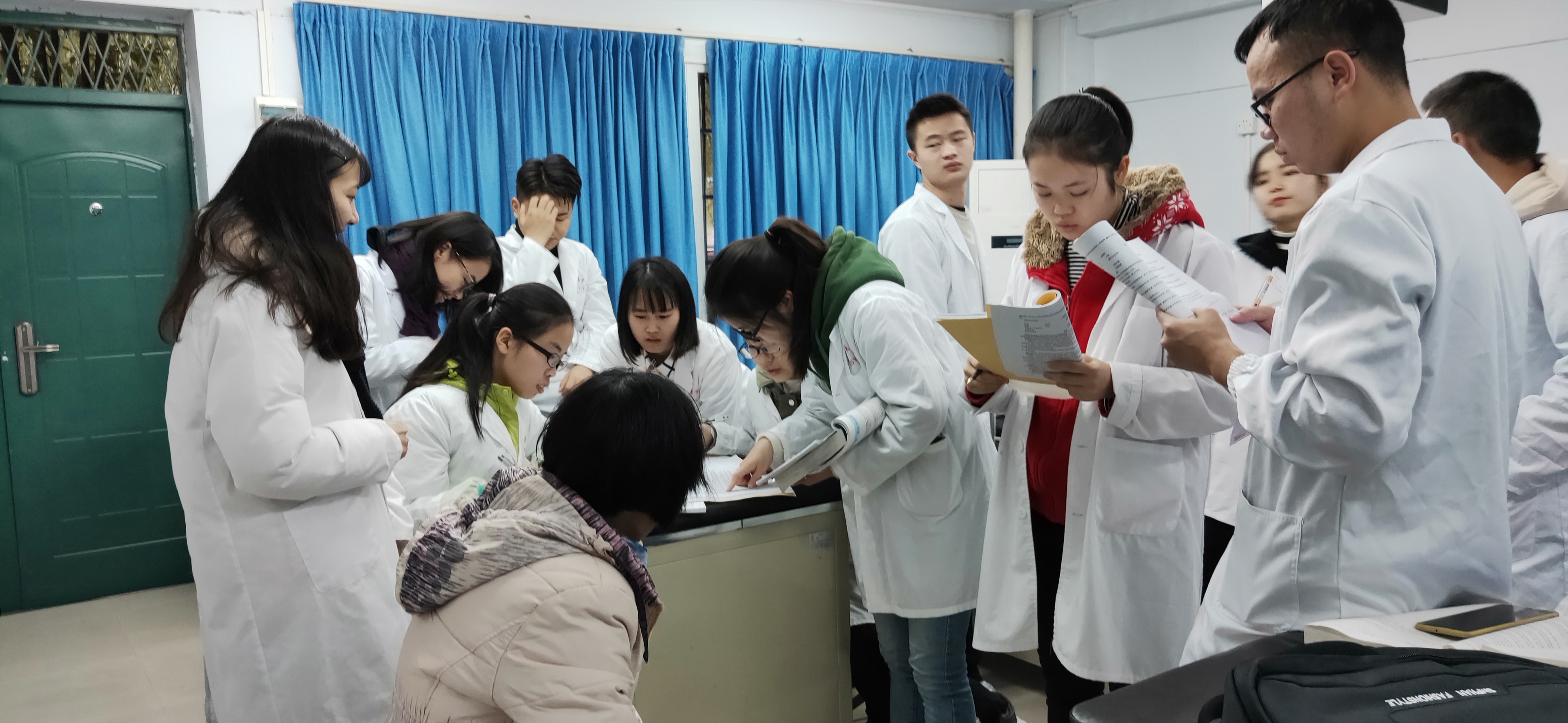 临床医学系标准化病人（SP）培训班顺利结业