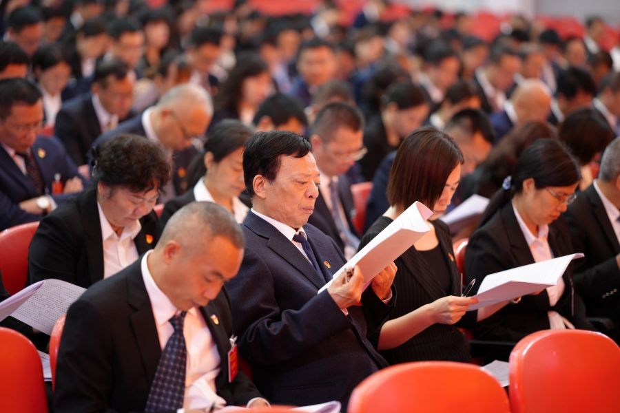 中共川北医学院第八次党员代表大会开幕