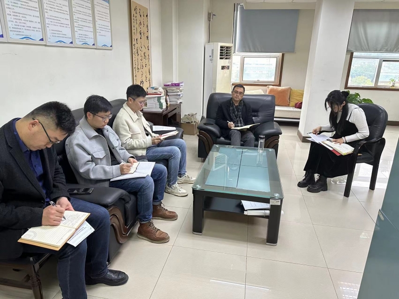 机关党委第四支部开展 “以学促干强党性 学干结合建新功”主题党日活动