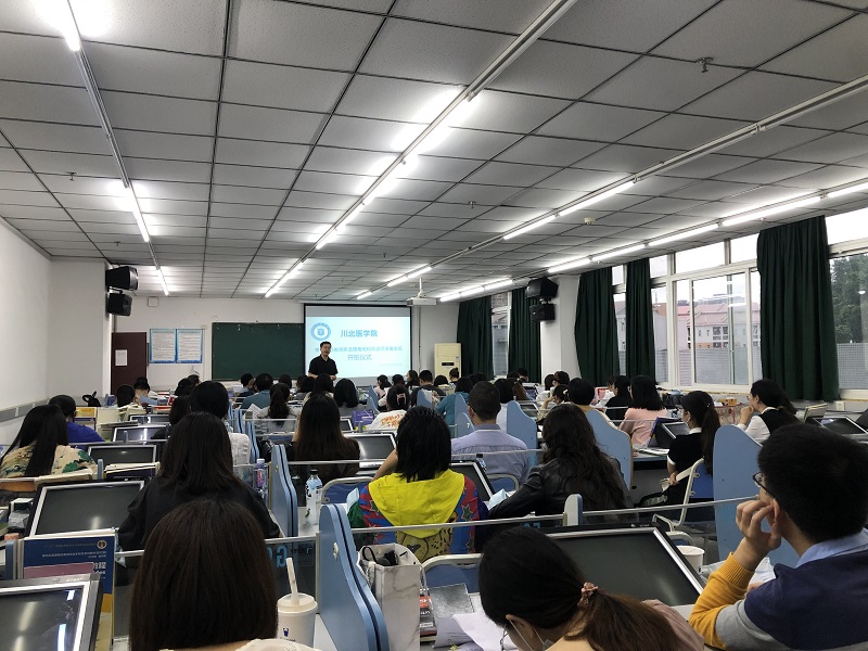 我校2022年青年专任教师外语提高班和在任双语教师医学高级班开班
