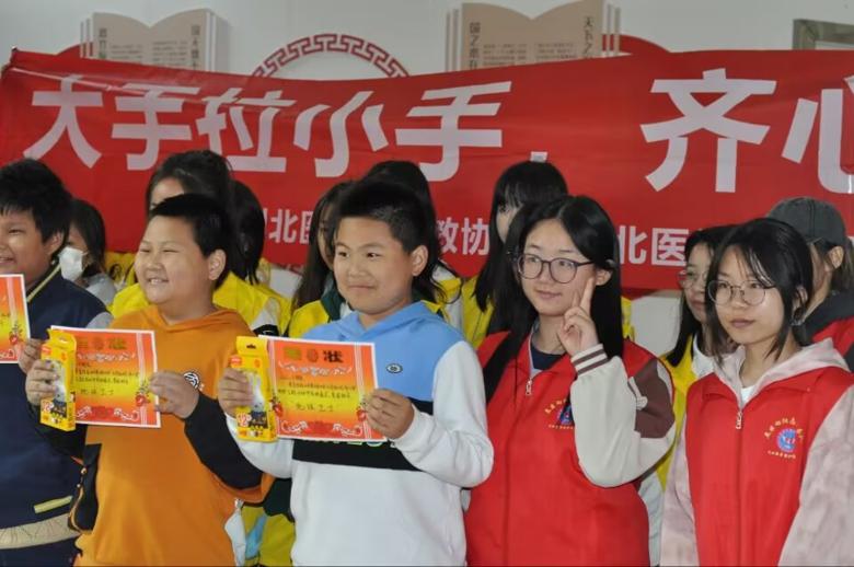 护文化之花，绽社团之华