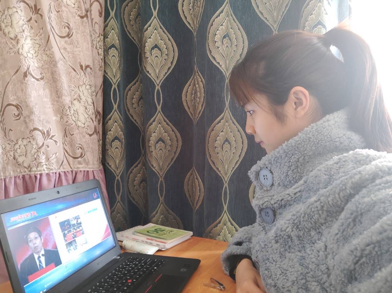 护理学院师生同上一堂全国大学生疫情防控思政大课