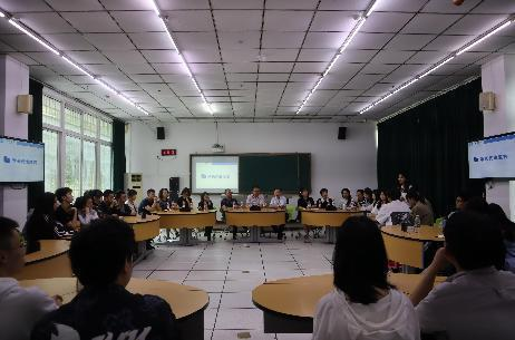 临床医学院·附属医院举行2021级临床医学专业卓越医生教育试点班师生见面会