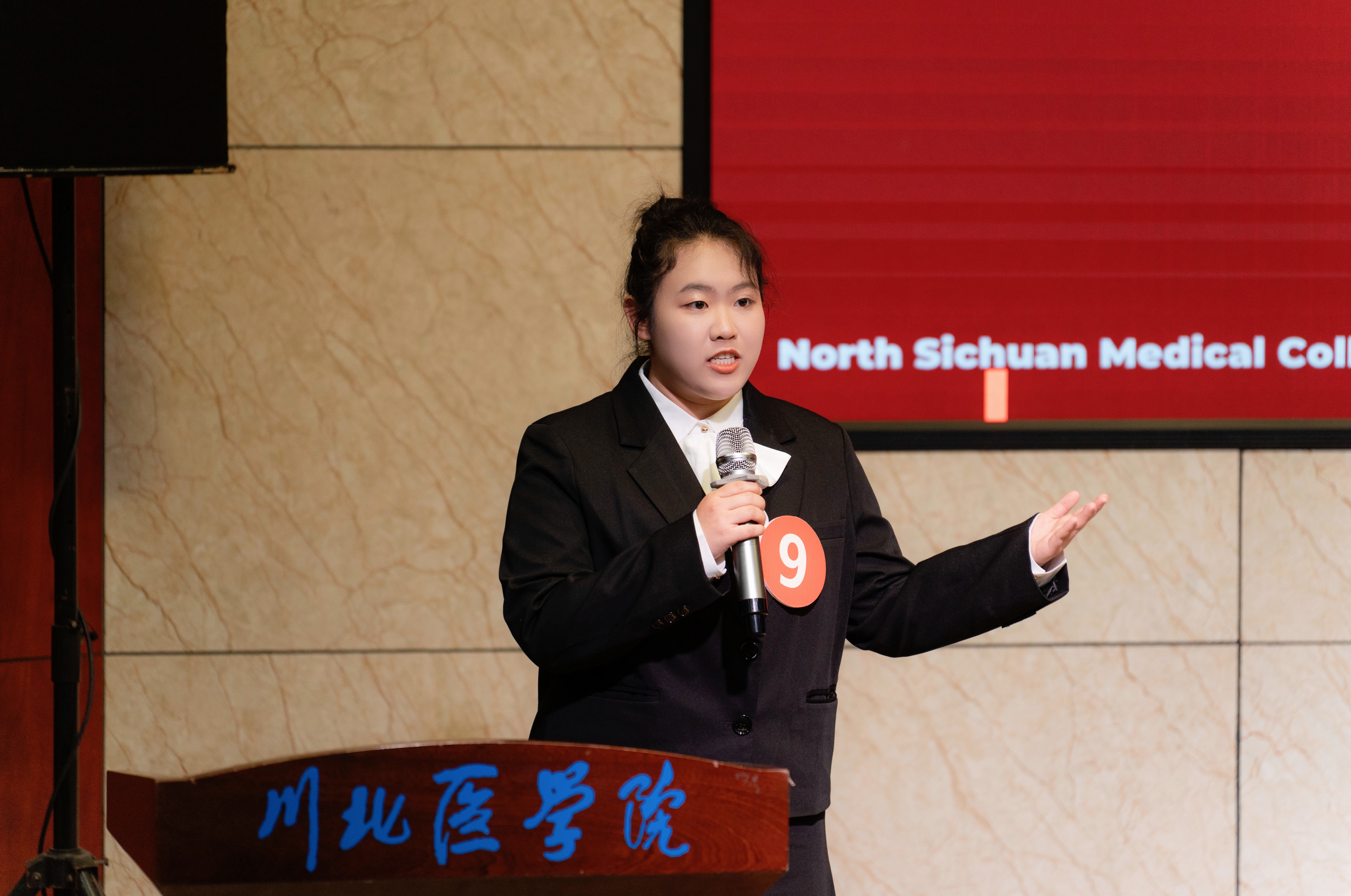 习近平总书记回信 我校创新大赛参赛学子深受鼓舞