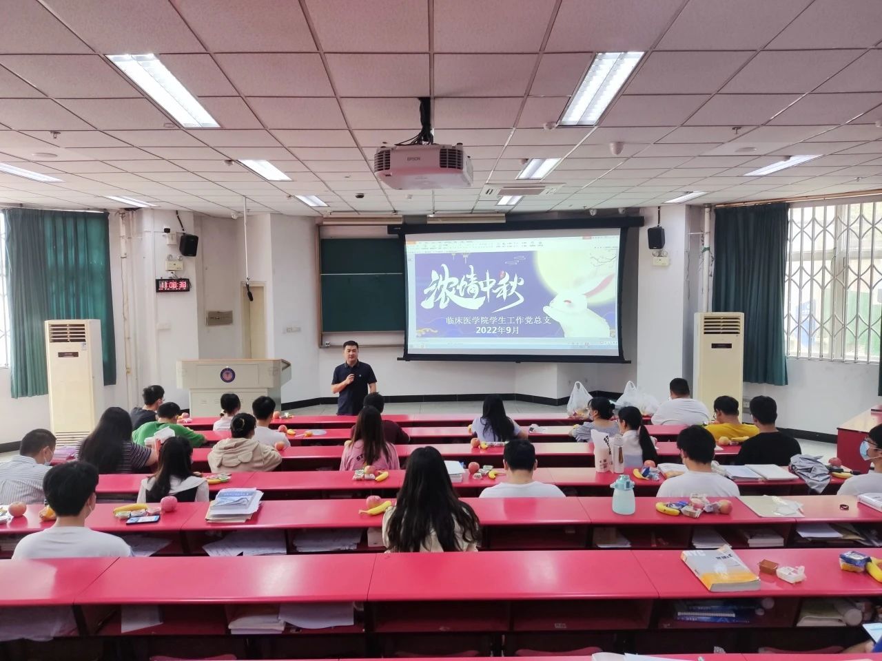 川北之星 | 杨洋:一名有爱的辅导员