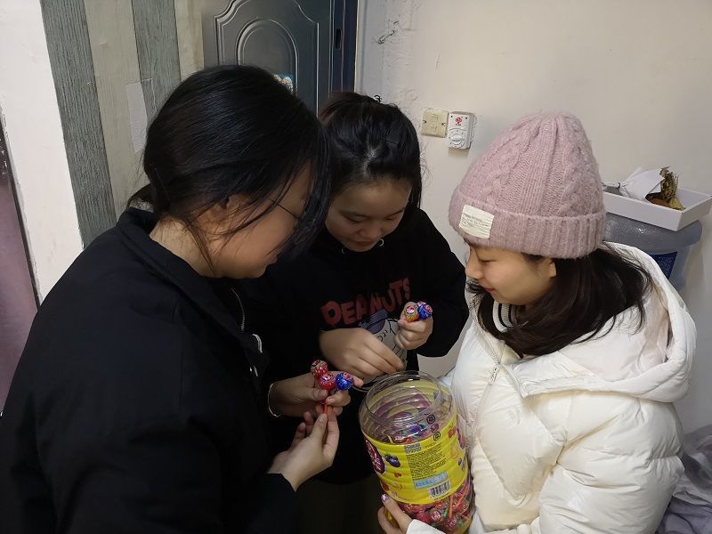 口腔医学系党总支组织开展学风建设主题教育活动