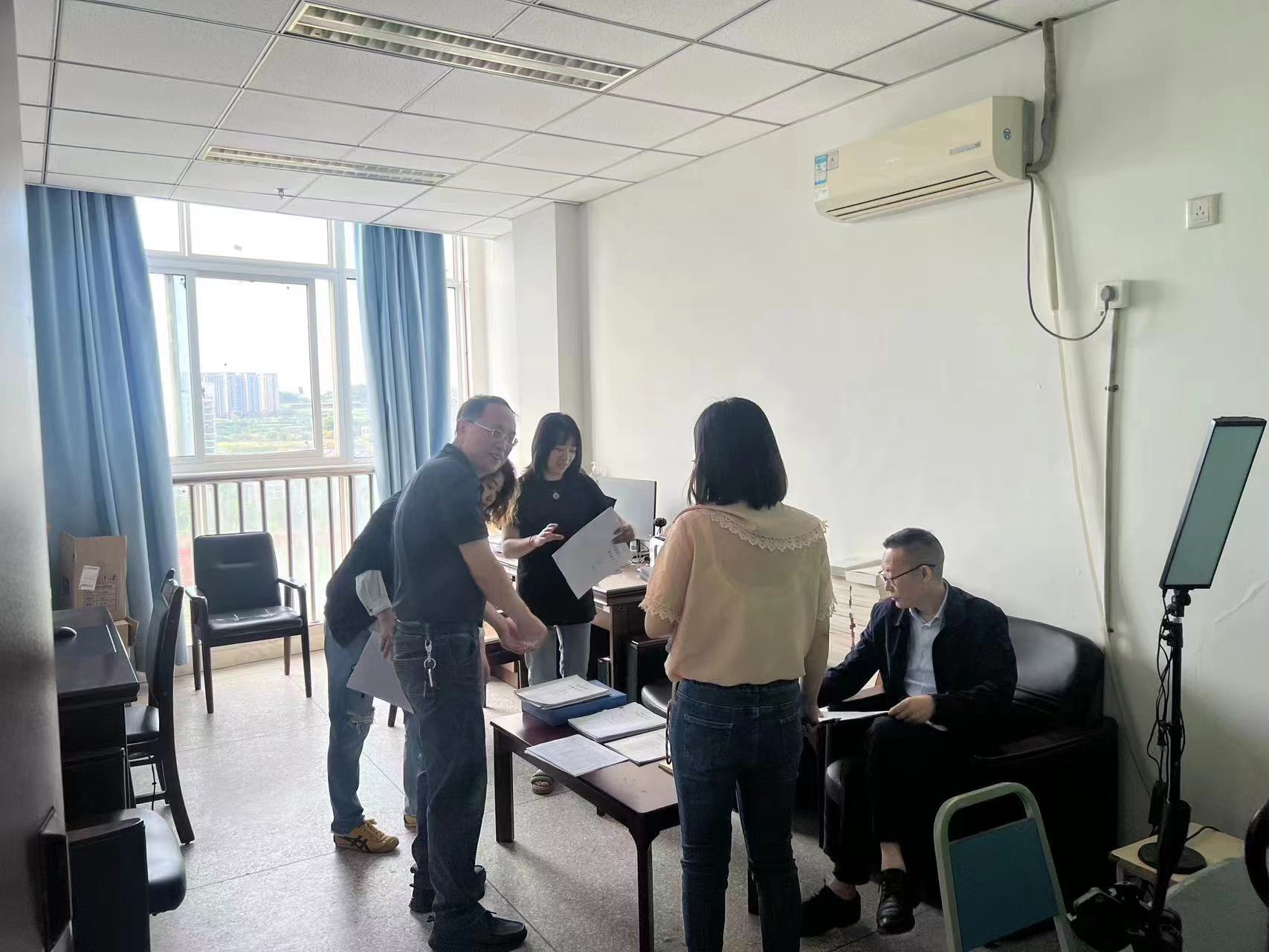 外国语言文化系召开2023-2024-2学年度 中期教学检查总结会