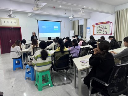 我院教师参加一站式学生社区学业辅导活动