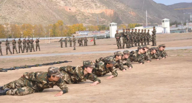 毕业季故事②｜追梦女孩：携笔从戎赴军旅 归来又圆本硕梦
