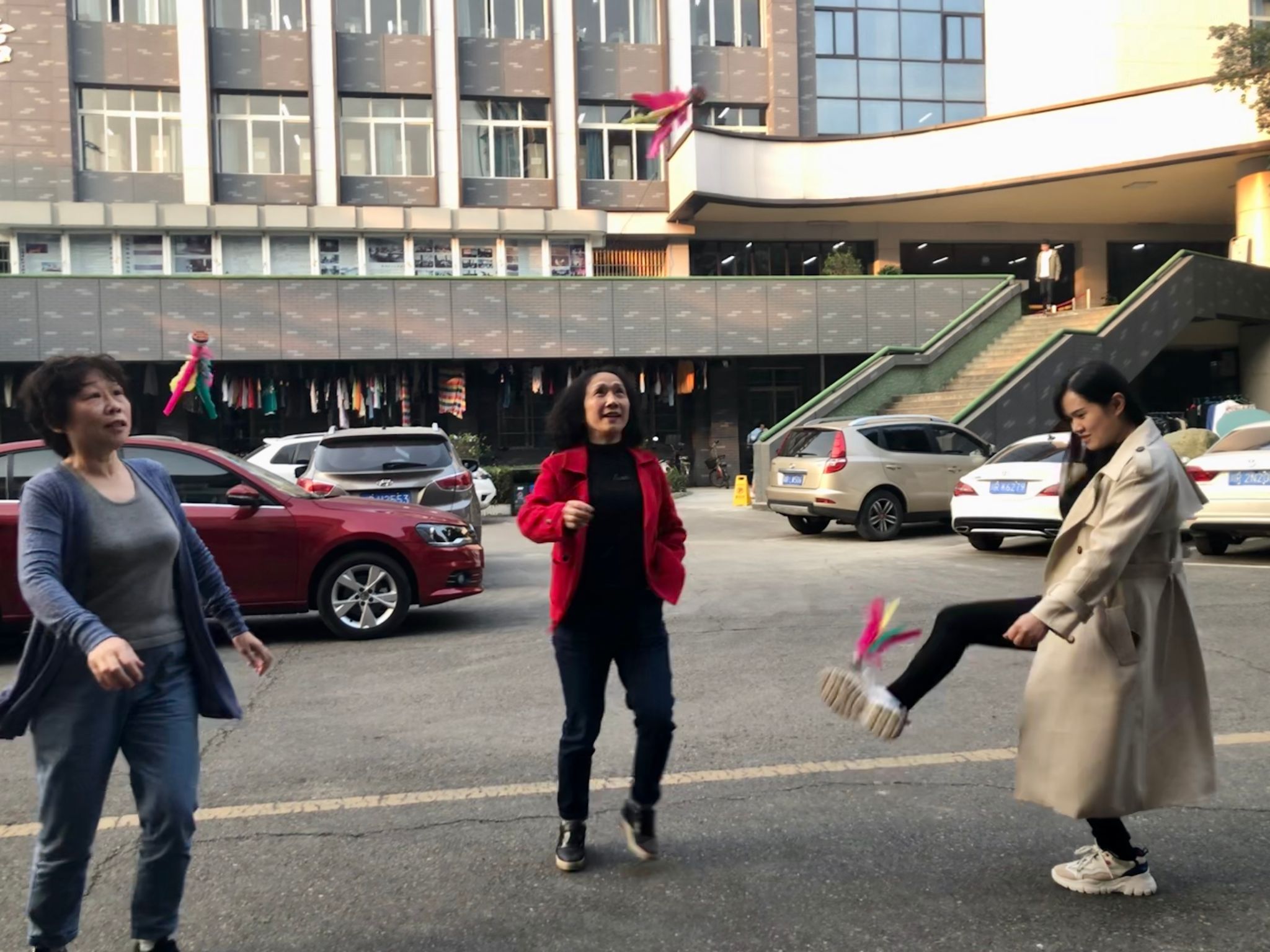 护理学院工会举办“趣味比赛”活动