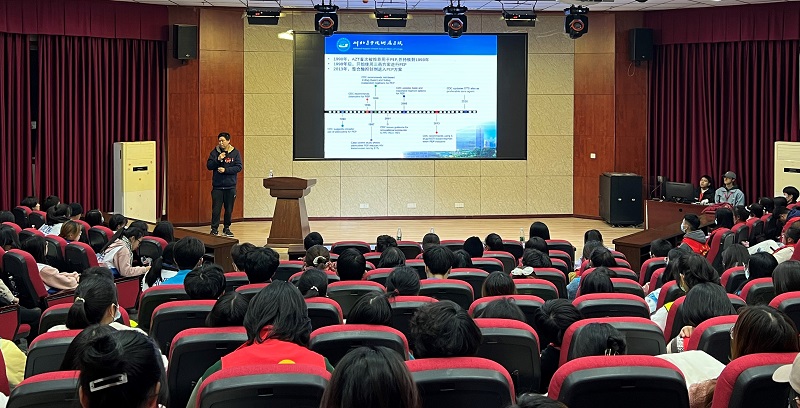 “保护爱,拒绝艾”我校牵头开展南充三高校