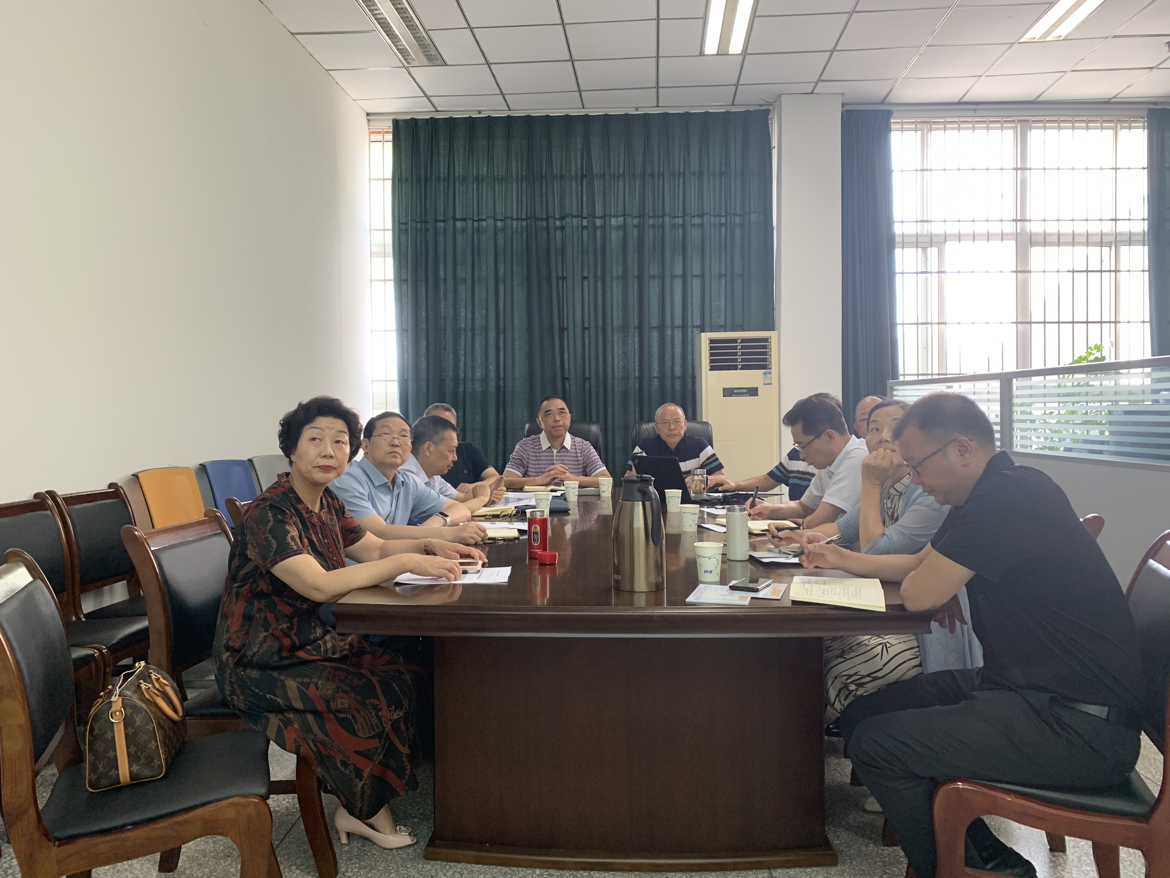 学校第十一届教学督导委员会召开学期工作总结会