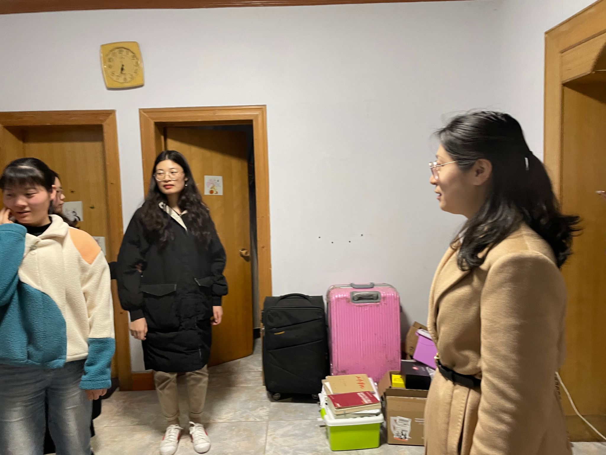 医学影像学院开展学生住宿环境安全隐患排查走访活动