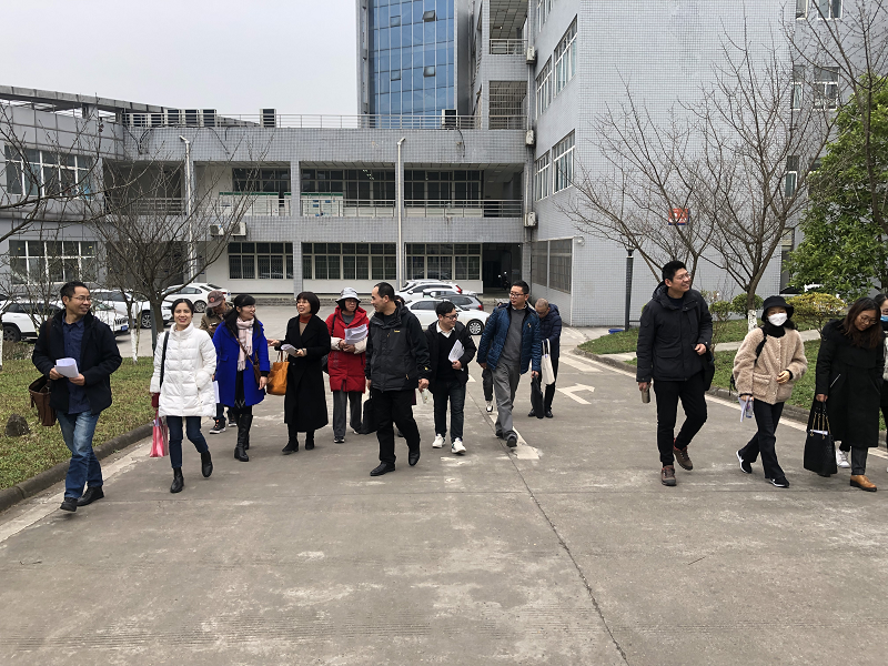 马克思主义学院组织开展集中听课评课活动