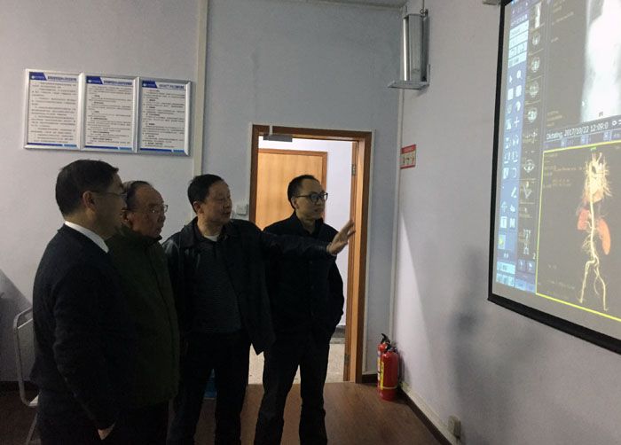 学校原党委书记汤公群到医学影像学院进行走访和指导工作