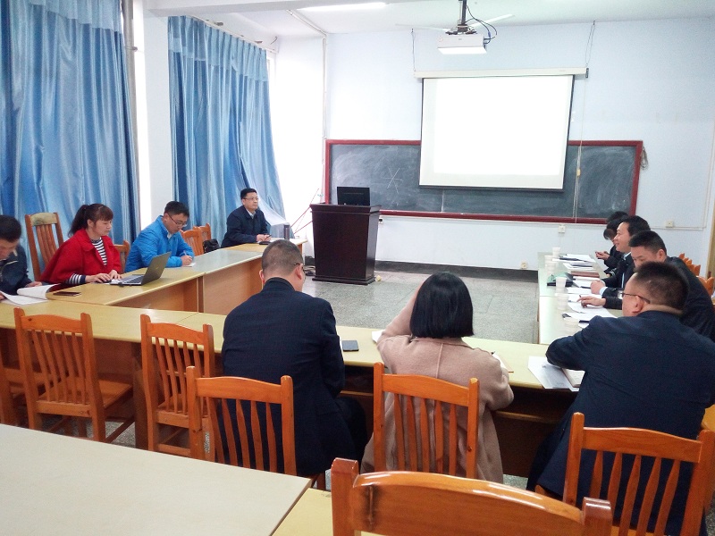 学校开展2018年央财项目建设中期督查评审