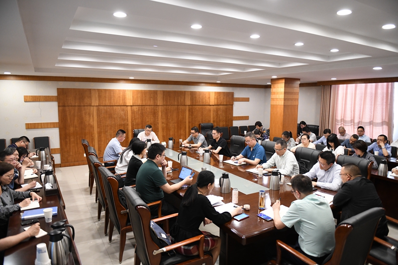 学校召开安全稳定工作会