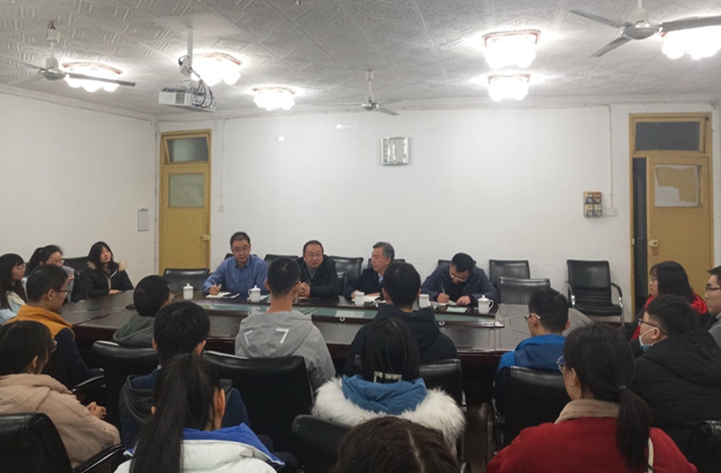 学校领导带队到附属自贡第一人民医院检查教学工作