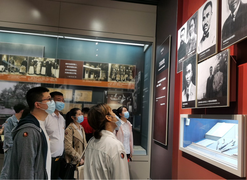 以学为先 务求实效 以史润心 彰显本色——我校附属医院深入推动党史学习教育