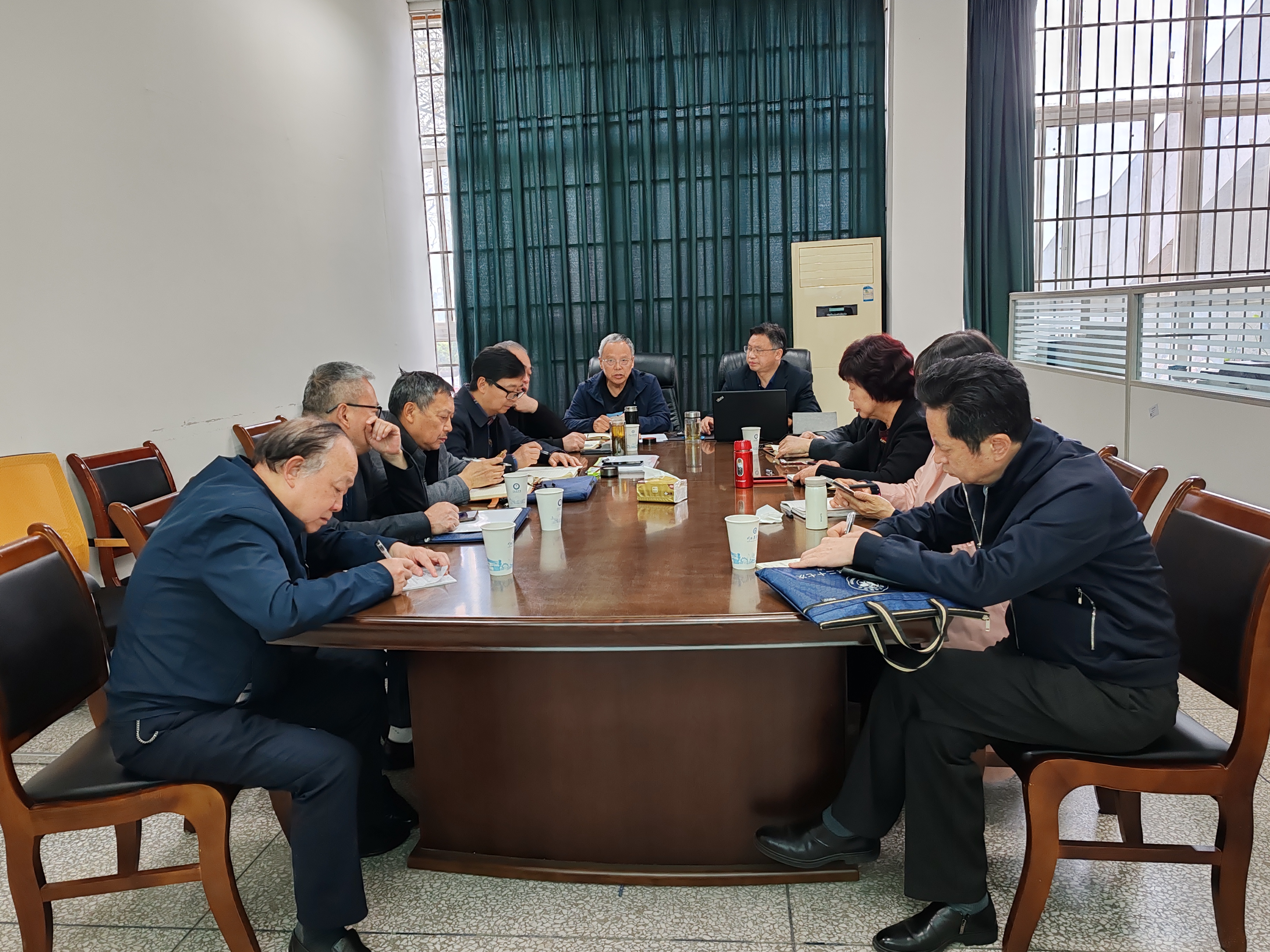 学校召开教学督导委员会工作例会