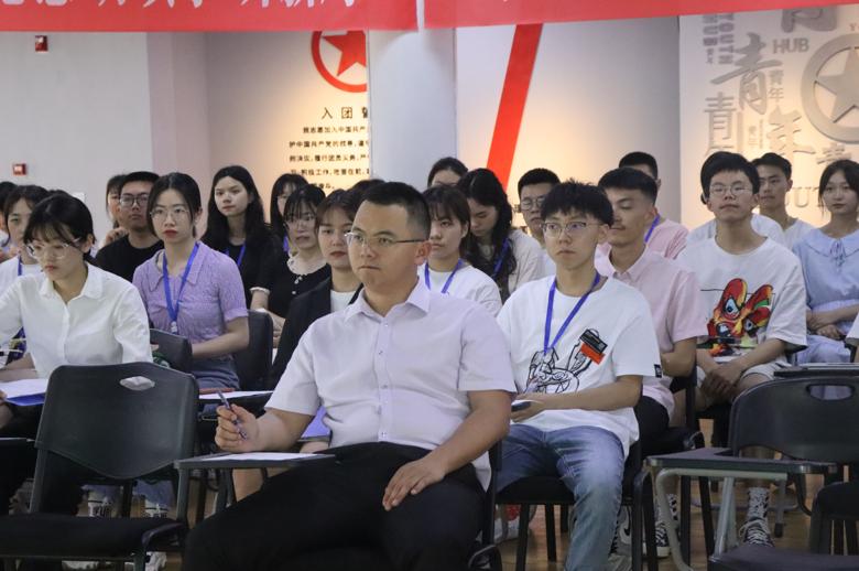 【大学生社团联合会】2020届干部述职报告会暨2021届主席团及部长竞选仪式