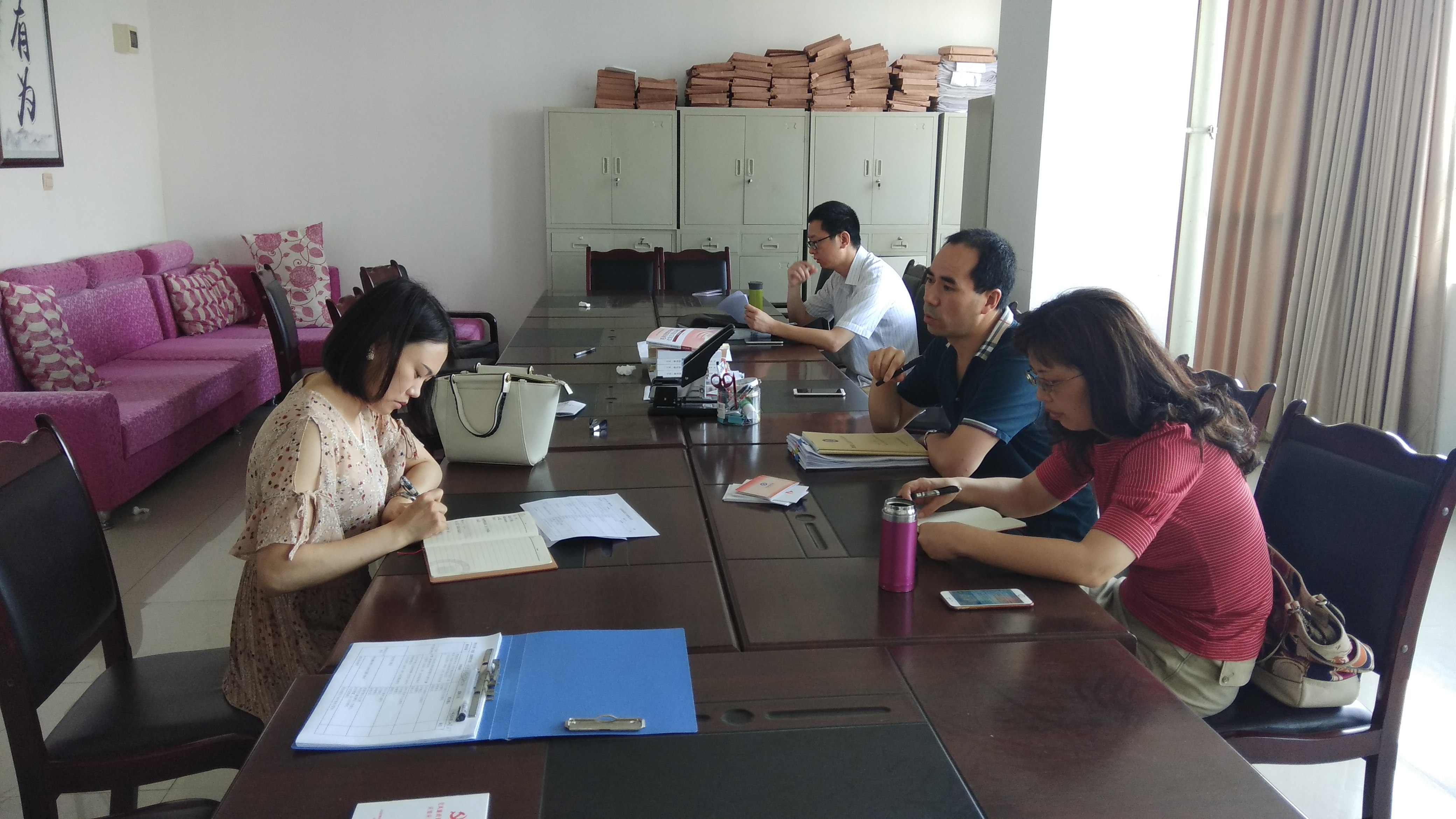 校纪委开展二级党组织党风廉政建设专项督查