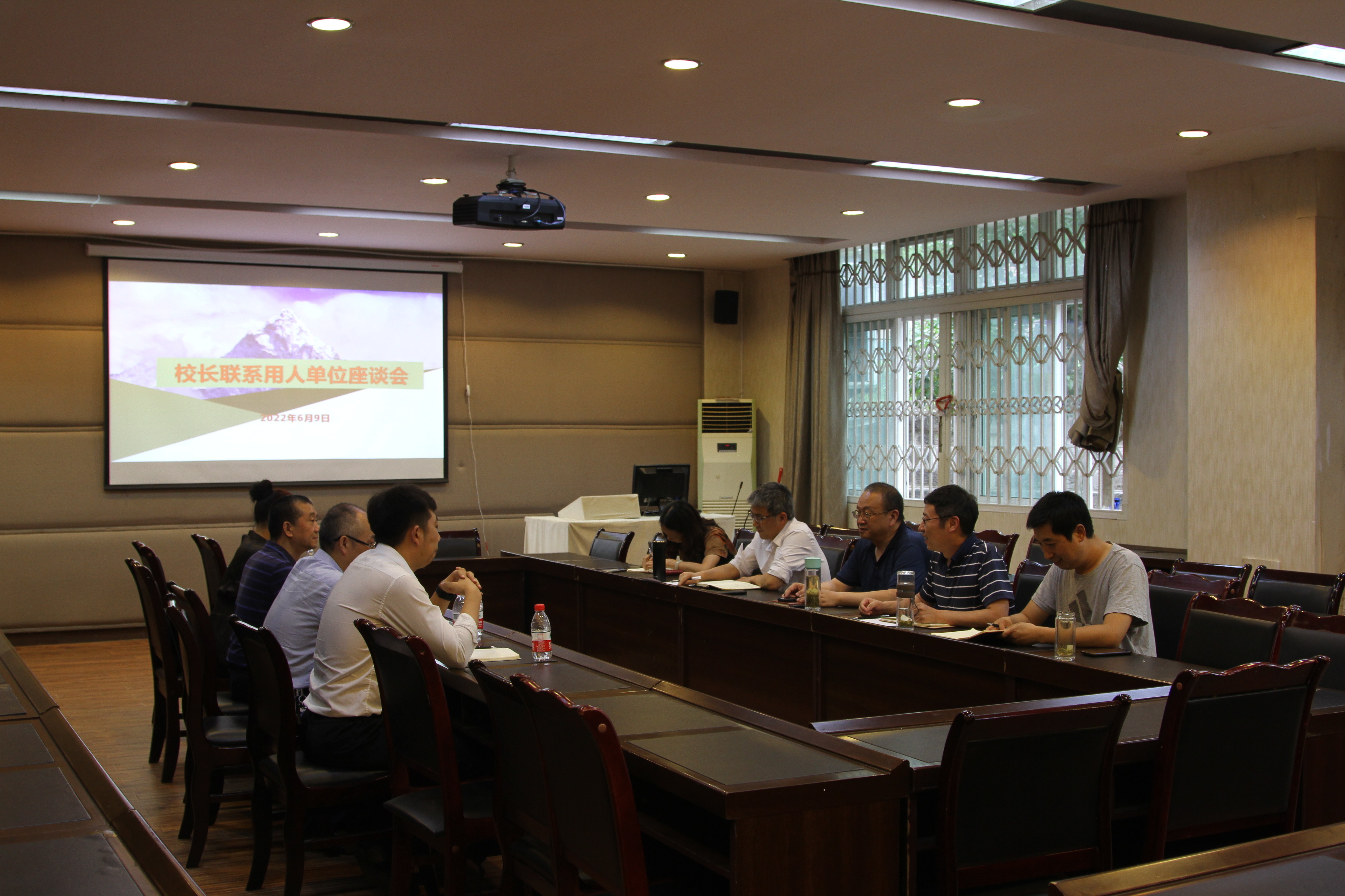 学校领导指导基础医学与法医学院推进就业工作