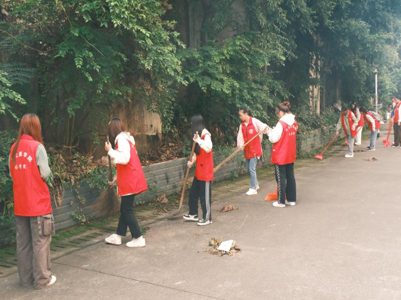 服务进社区,活动暖民心——药学院开展江村街社区志愿活动