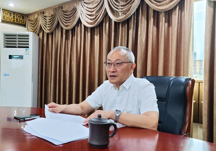 杜勇讲授主题教育专题党课