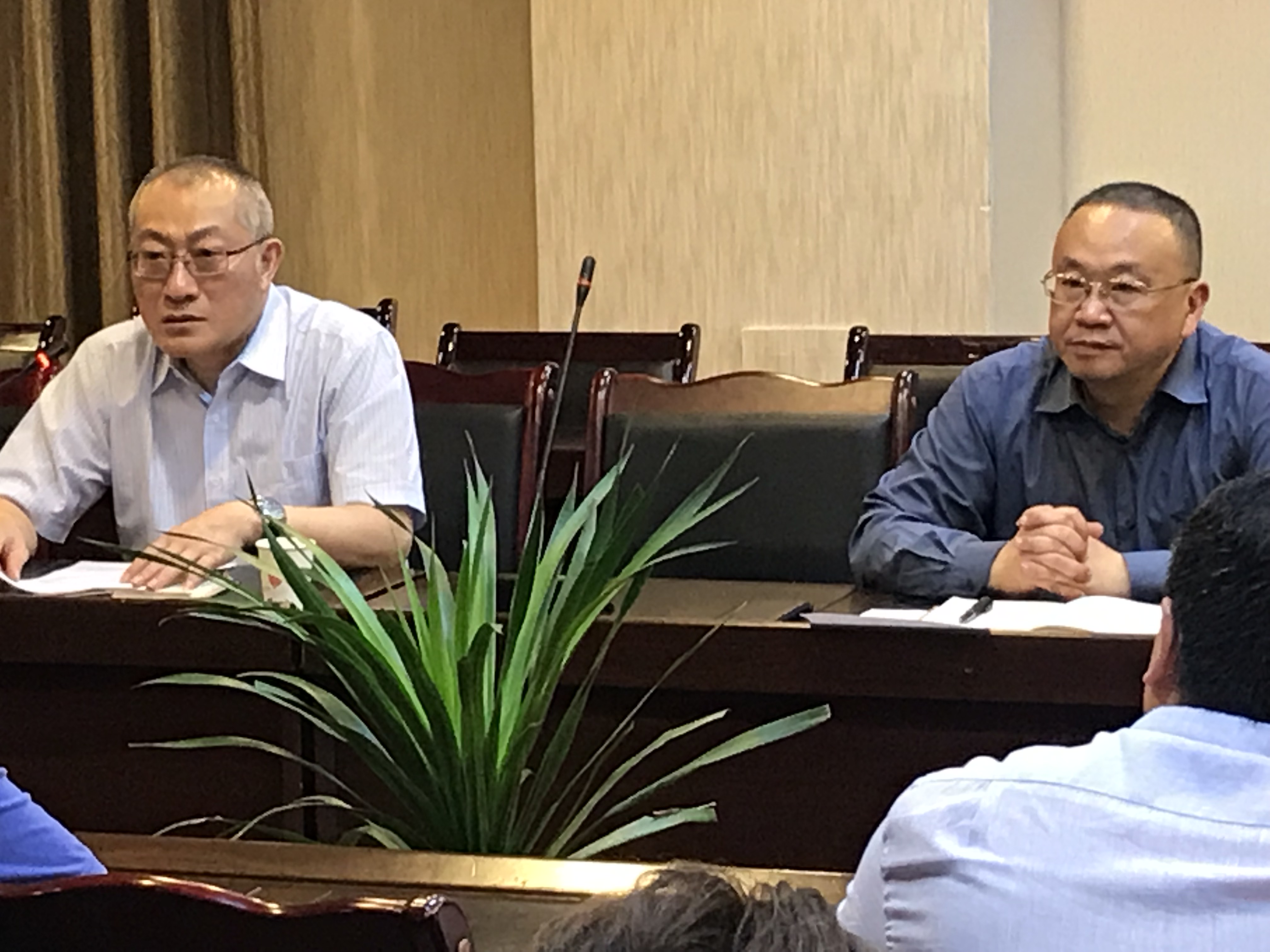 学学校召开迎接本科教学审核评估专家“回头看”工作布置会