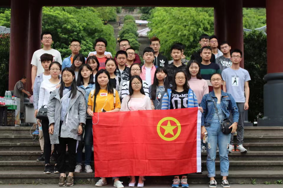 2015级