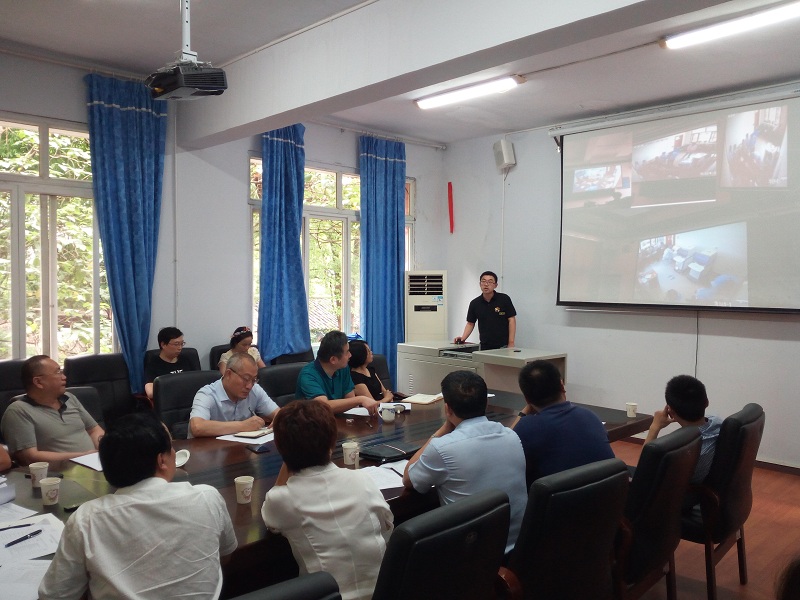 学校组织召开2018年央财项目立项专家论证评审会