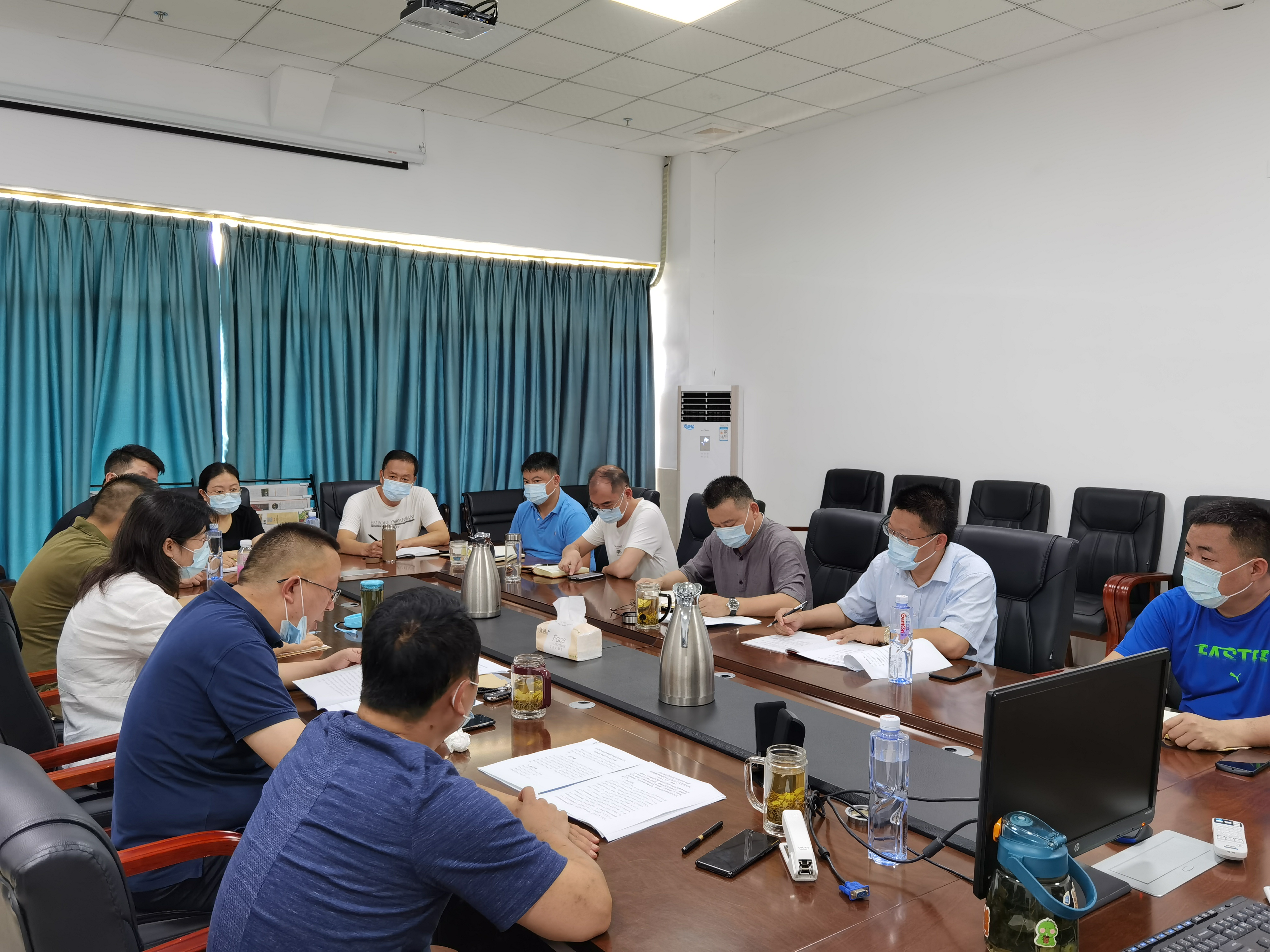 校领导到后勤管理处指导开展处级党员干部巡视整改专题民主生活会