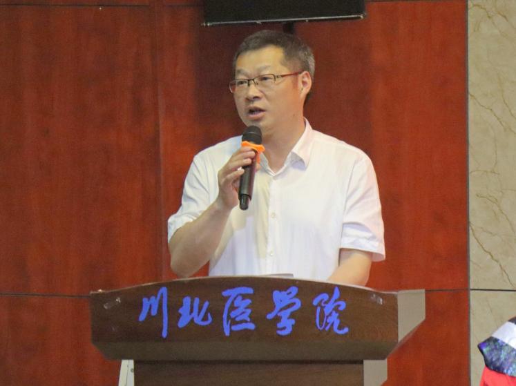 外国语言文化系举行2022届学生毕业典礼